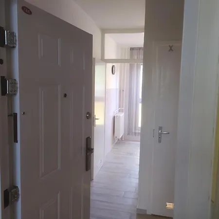 Krenusz Vendeghaz 4 דירה *