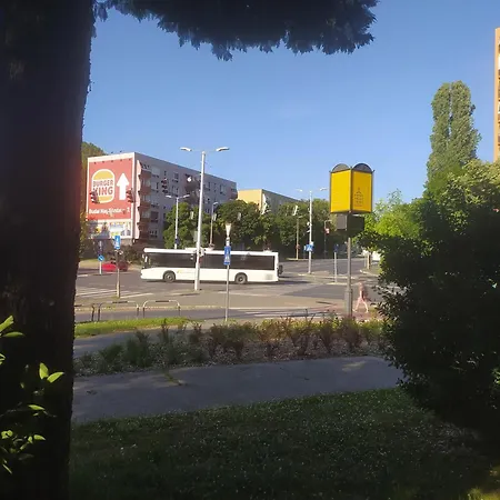 Krenusz Vendeghaz 4 דירה Kaposvár