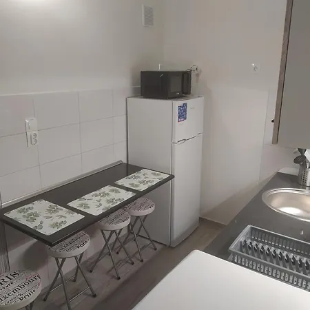 Krenusz Vendeghaz 4 * Kaposvár