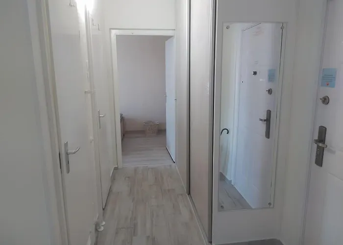 Krenusz Vendeghaz 4 公寓 Kaposvár