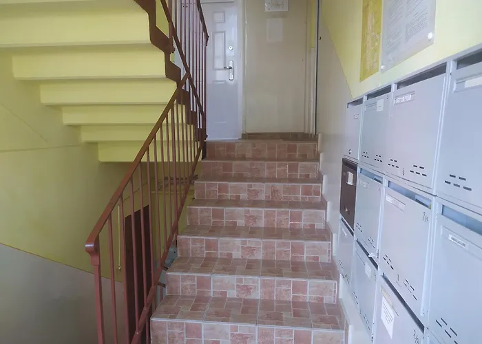 Krenusz Vendeghaz 4 公寓