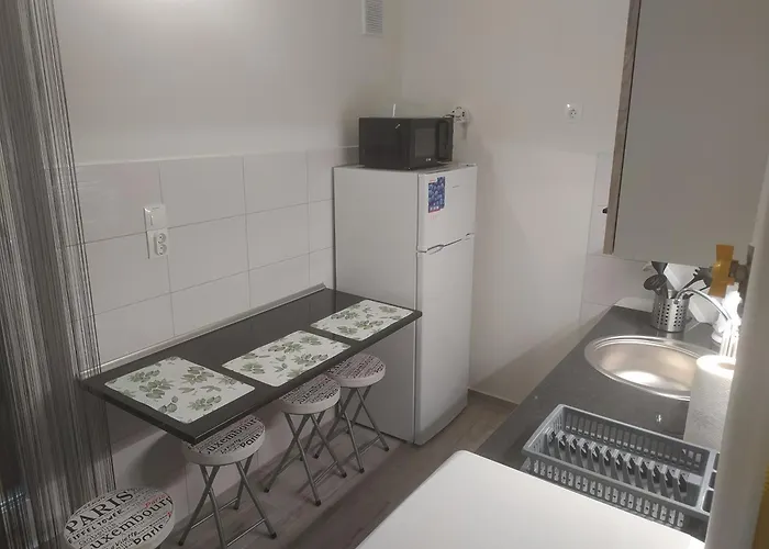 Krenusz Vendeghaz 4 * Kaposvár